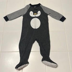 Carter’s, 12 month, penguin sleeper